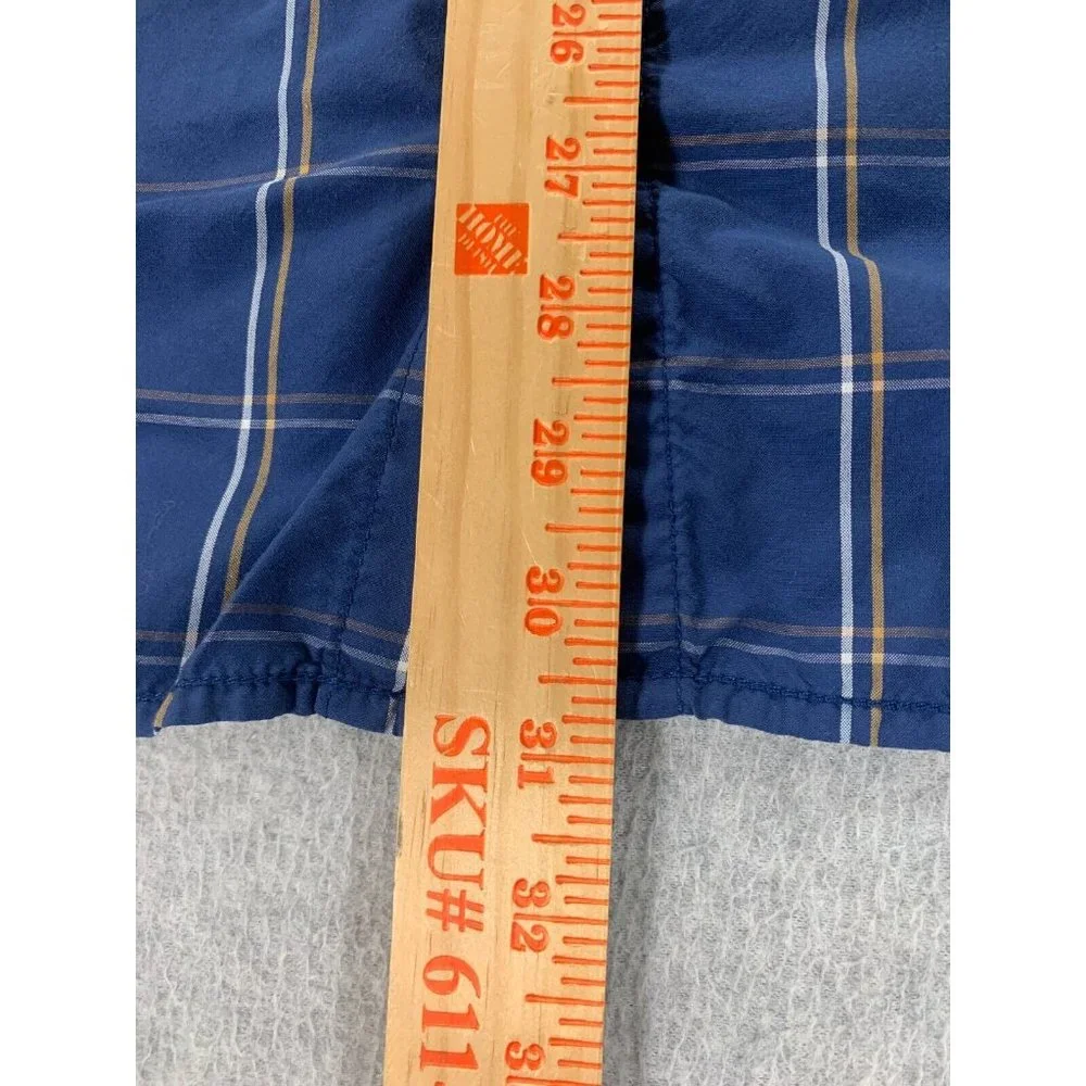 The North Face Nylon‎ Blend Long Sleeve Button Down Shirt (Men's Medium) Blue